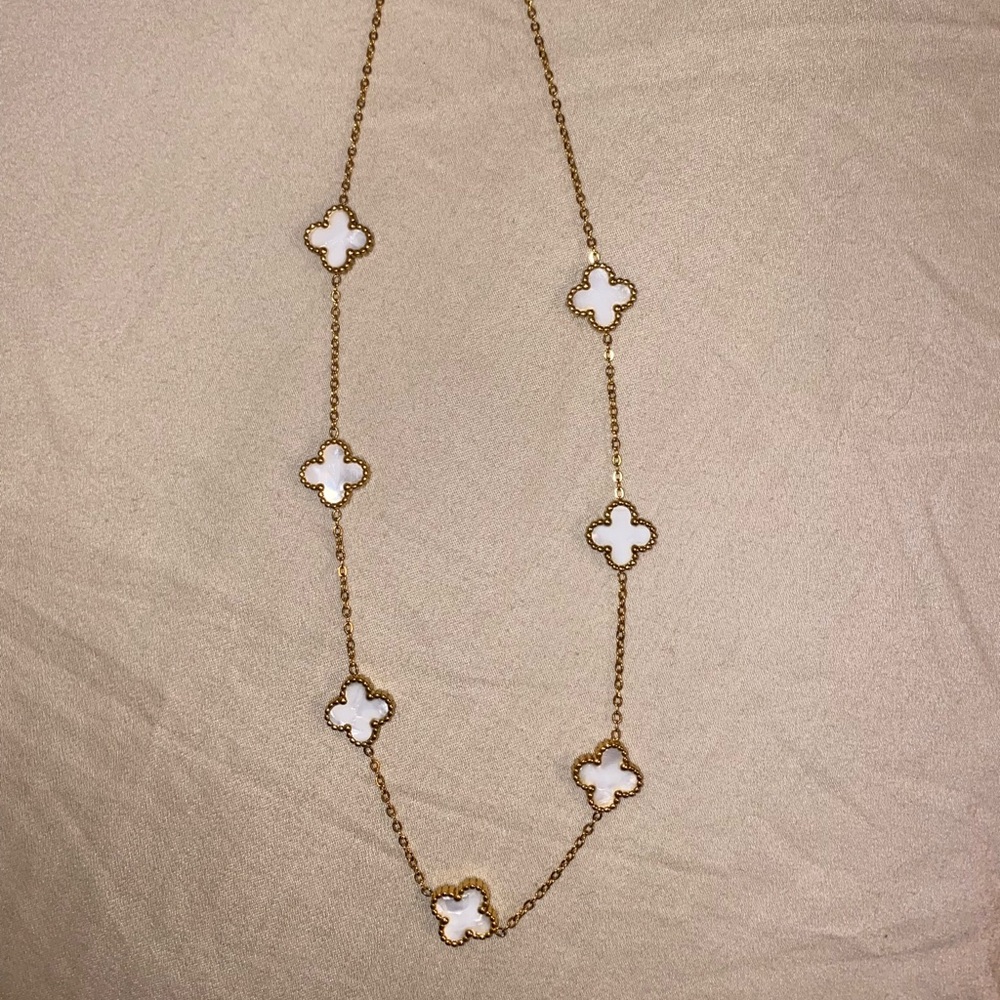 Jewelry Set - Picture 7 of 15